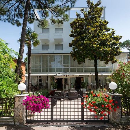 Hotel Verde Luna 체르비아 외부 사진