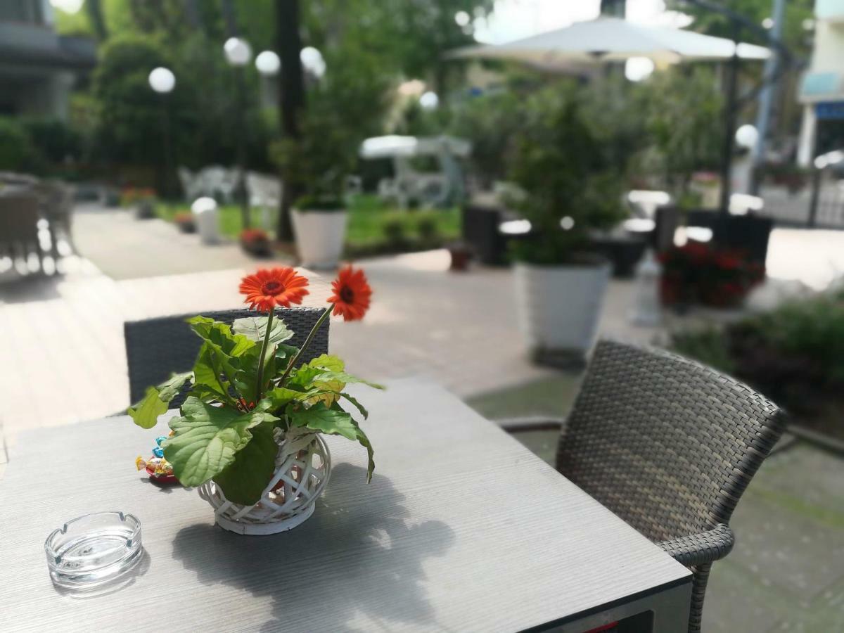 Hotel Verde Luna 체르비아 외부 사진